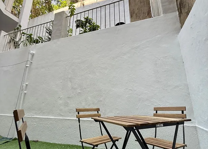 Warm & Welcoming T3 With Garden Apartment *