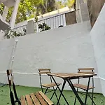 Warm & Welcoming T3 With Garden Apartment *