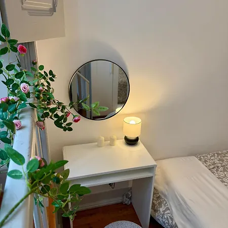 Warm & Welcoming T3 With Garden Апартаменти