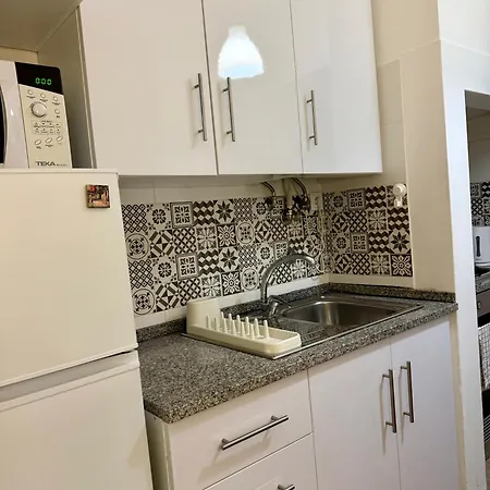 דירה Warm & Welcoming T3 With Garden