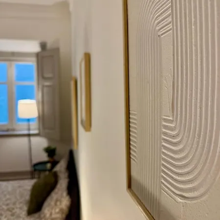 Warm & Welcoming T3 With Garden * Lisboa