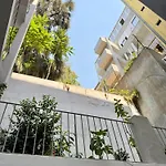 Warm & Welcoming T3 With Garden * 리스본