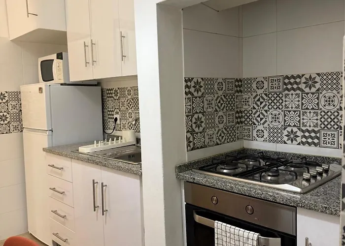 Warm & Welcoming T3 With Garden Apartament