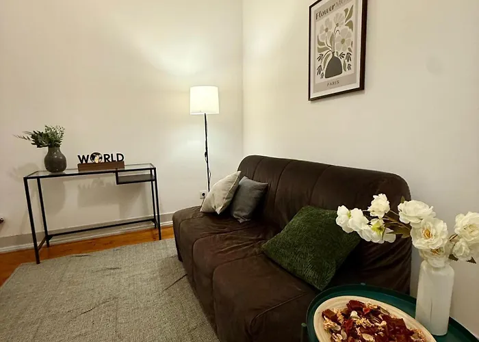 Warm & Welcoming T3 With Garden Apartament Lizbona