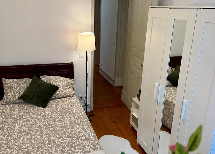 Warm & Welcoming T3 With Garden * Lizbona