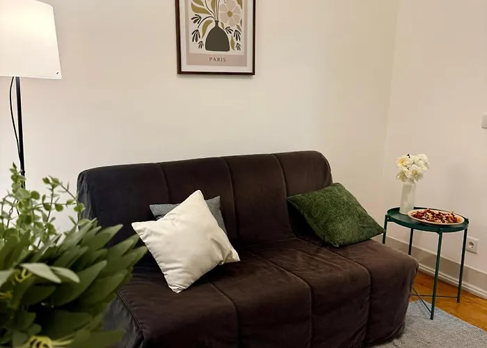 Warm & Welcoming T3 With Garden * Lizbona